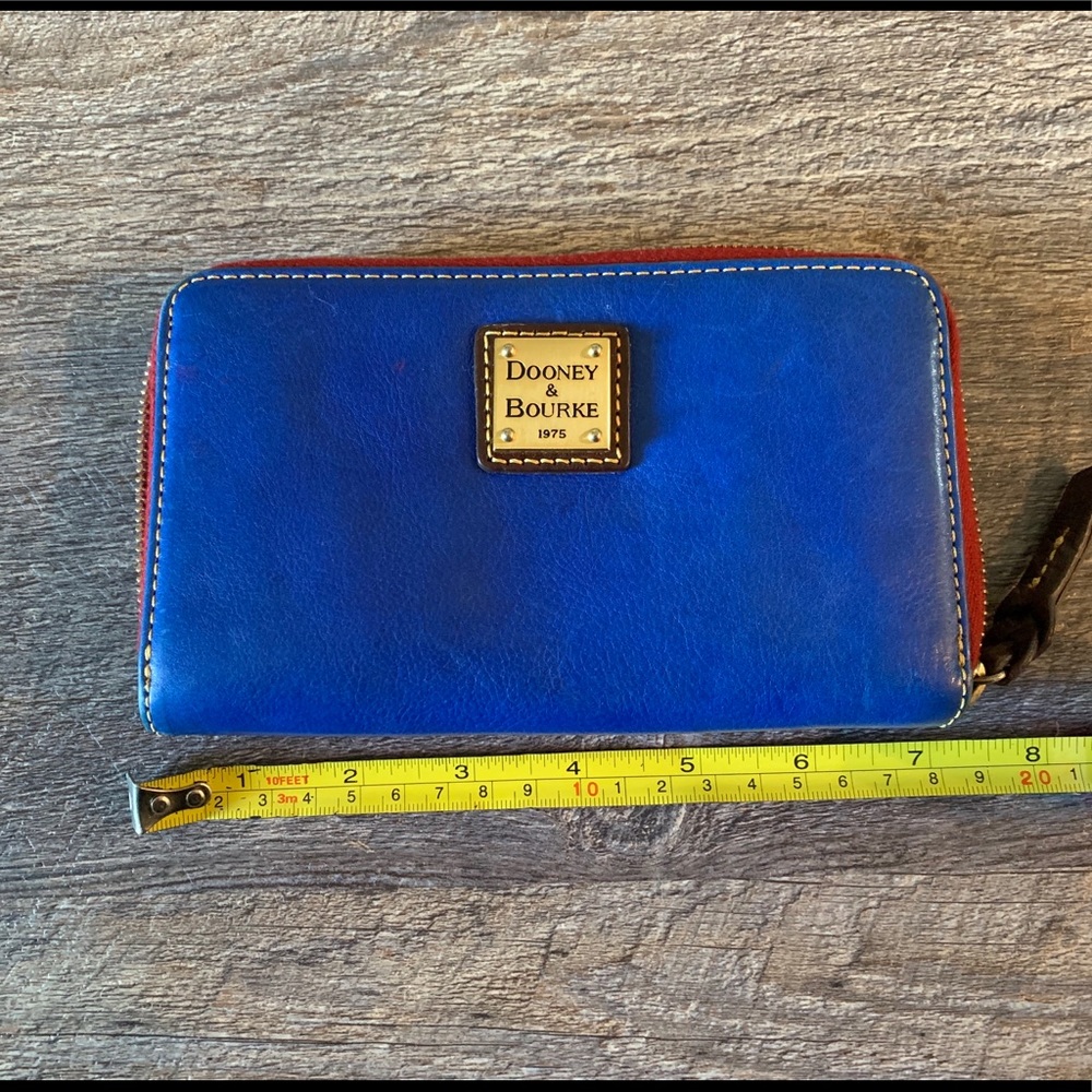 Dooney and Bourke Wallet